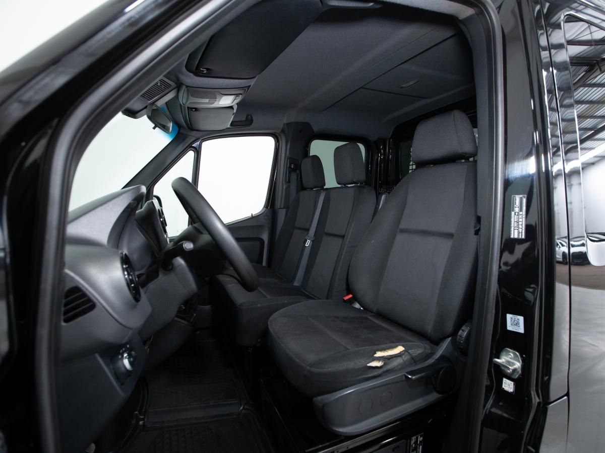 mercedes-benz-sprinter-2021-diesel-1950cc