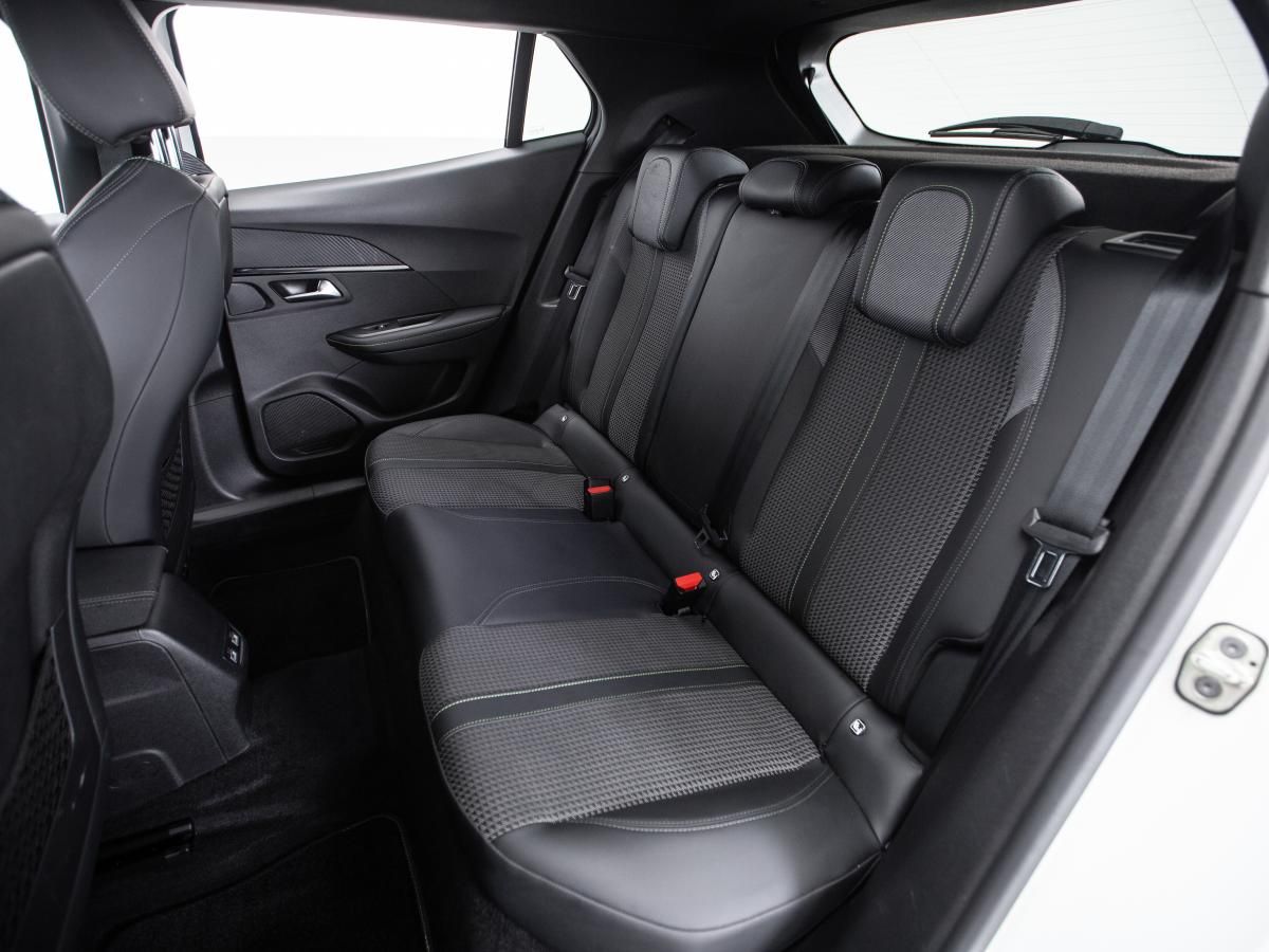 peugeot-e-2008-2021-eletrico-0cc