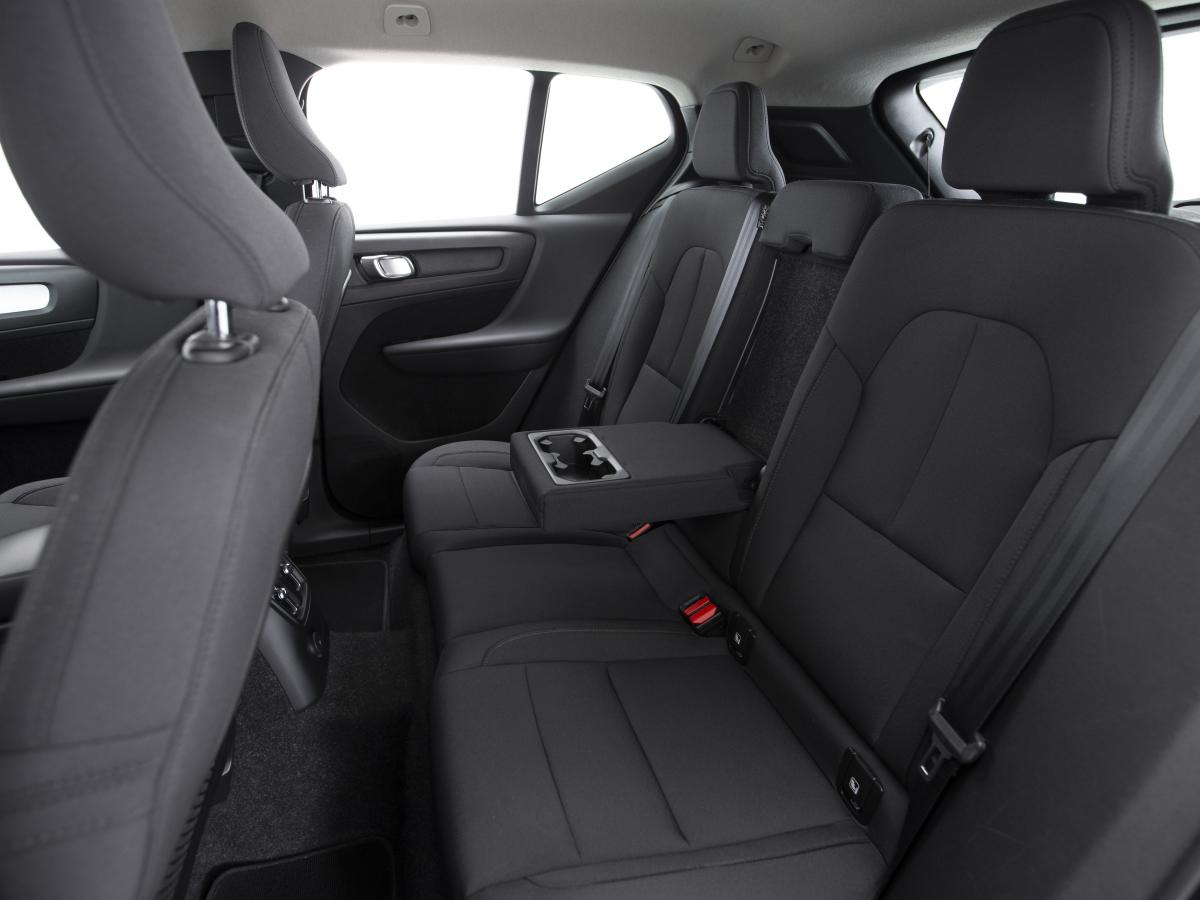 volvo-xc40-2021-hibrido-a-gasolina-1477cc