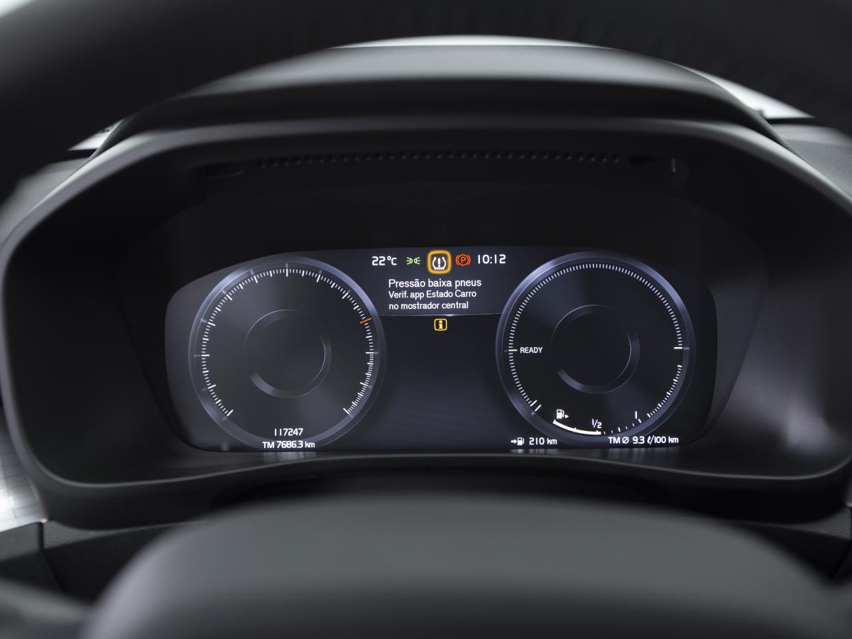 volvo-xc40-2021-hibrido-a-gasolina-1477cc