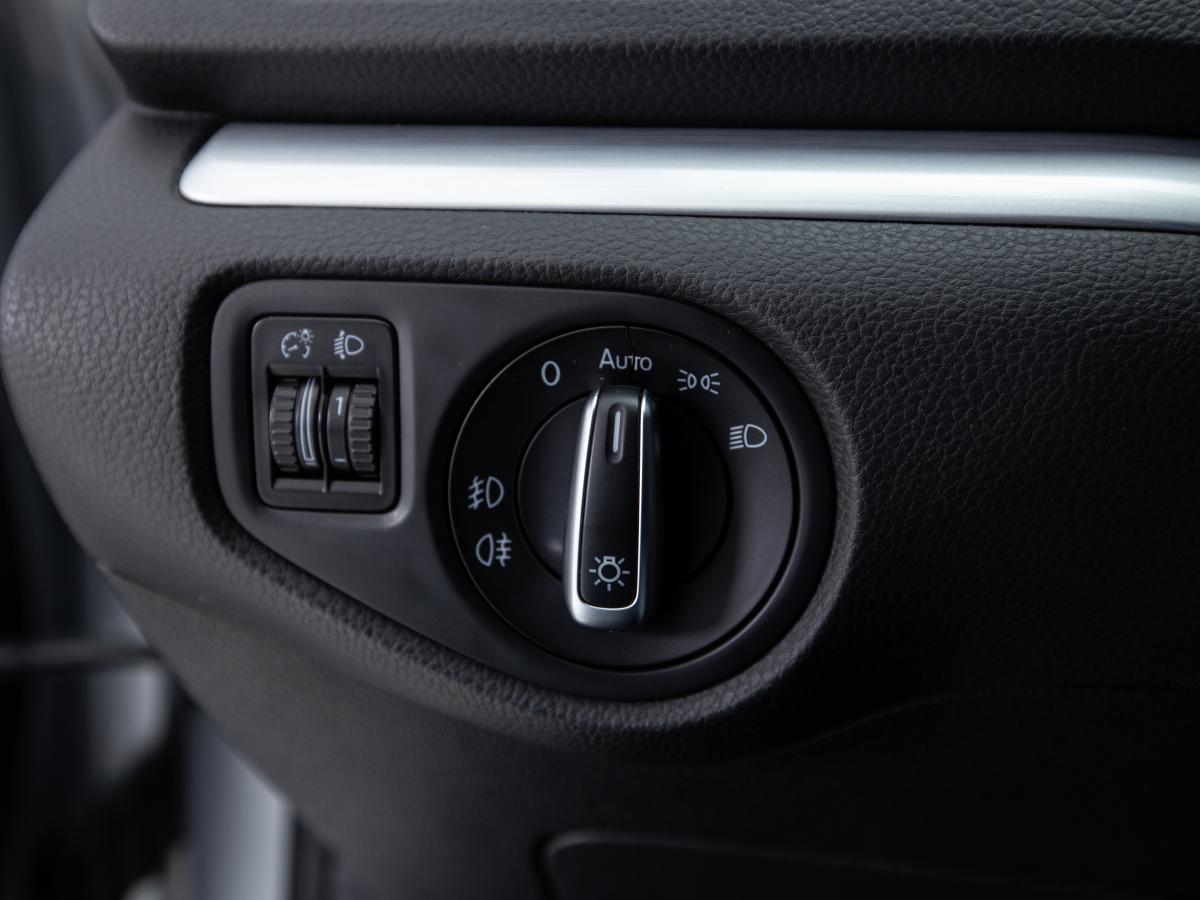 volkswagen-sharan-2015-diesel-1968cc