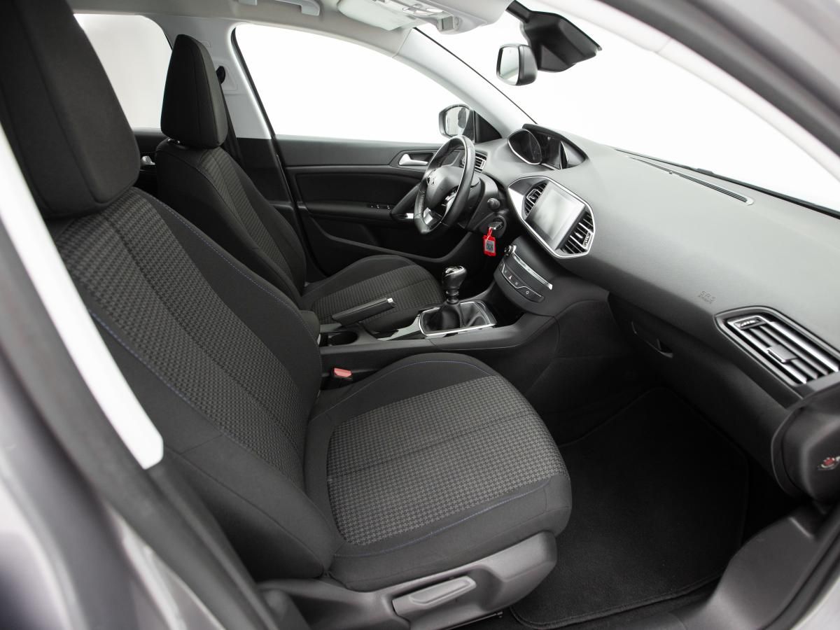 peugeot-308-sw-2020-diesel-1499cc