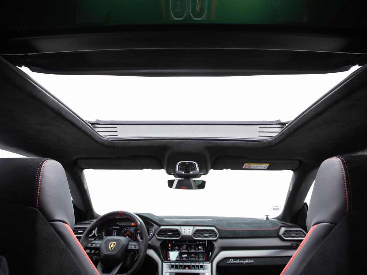 lamborghini-urus-2023-gasolina-3996cc