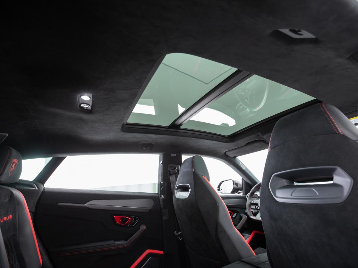 lamborghini-urus-2023-gasolina-3996cc