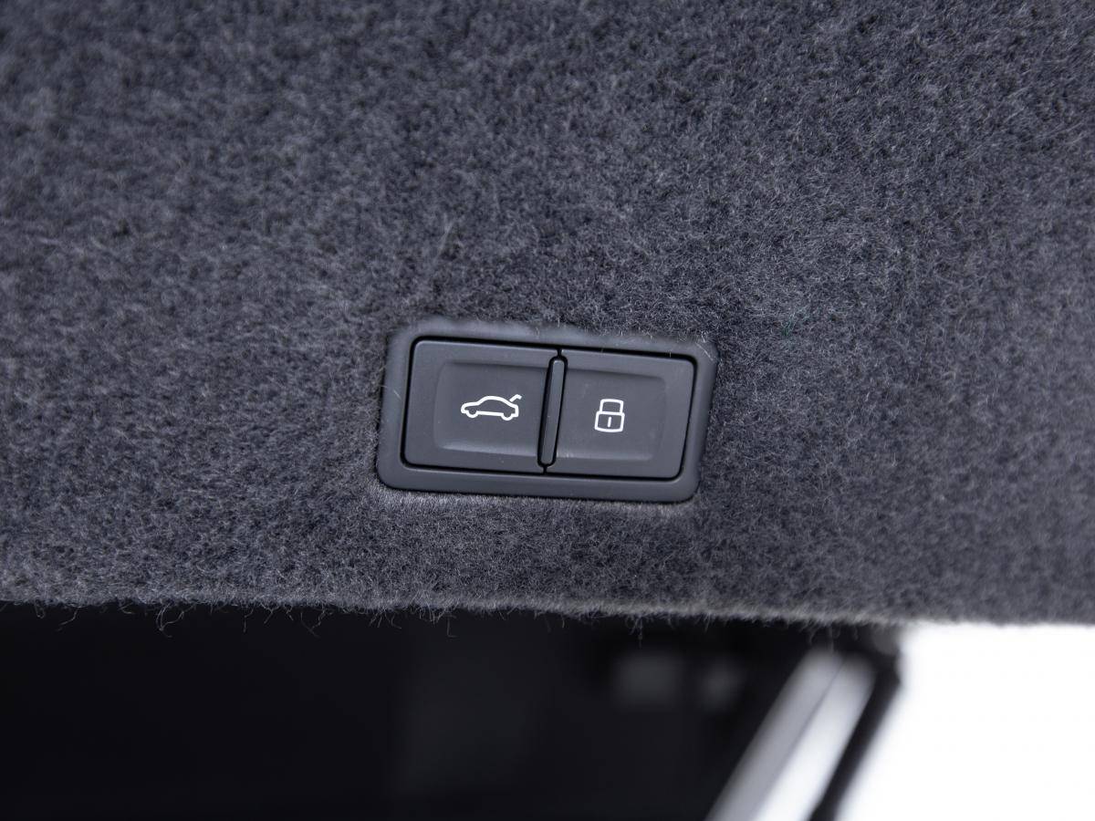 lamborghini-urus-2023-gasolina-3996cc