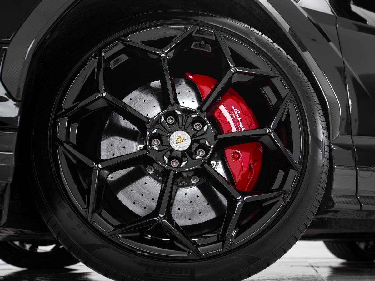 lamborghini-urus-2023-gasolina-3996cc