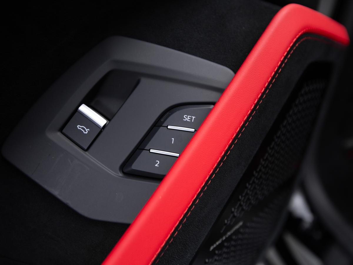 lamborghini-urus-2023-gasolina-3996cc