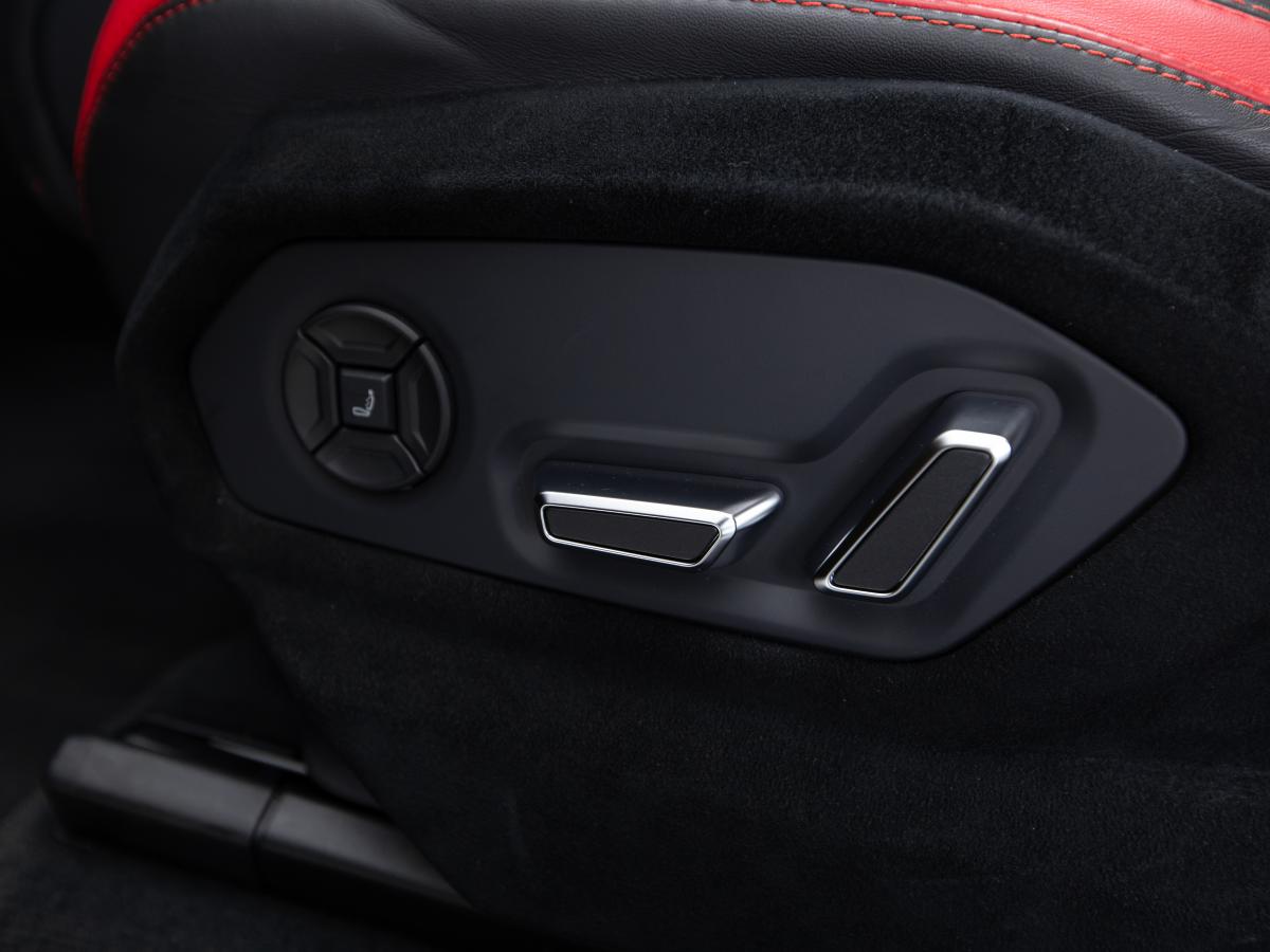 lamborghini-urus-2023-gasolina-3996cc