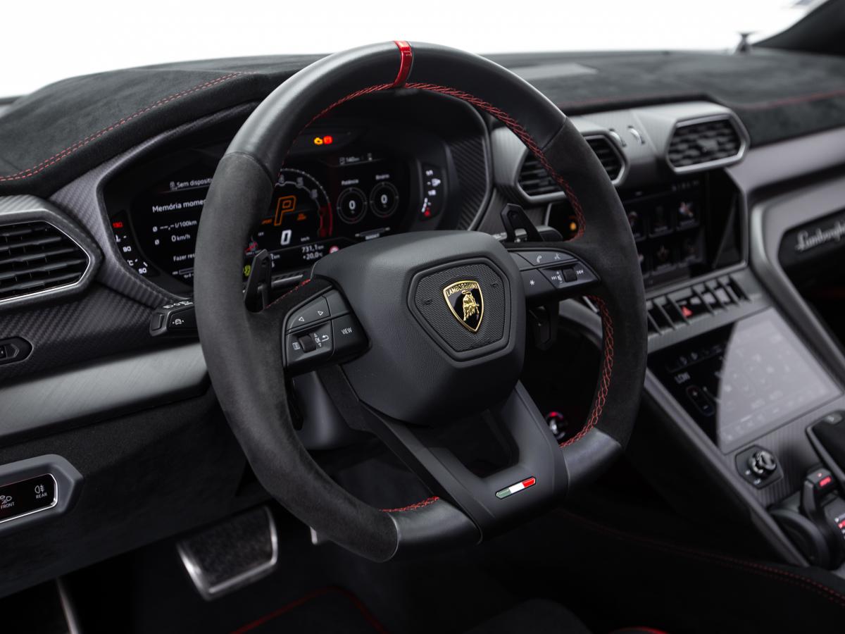 lamborghini-urus-2023-gasolina-3996cc