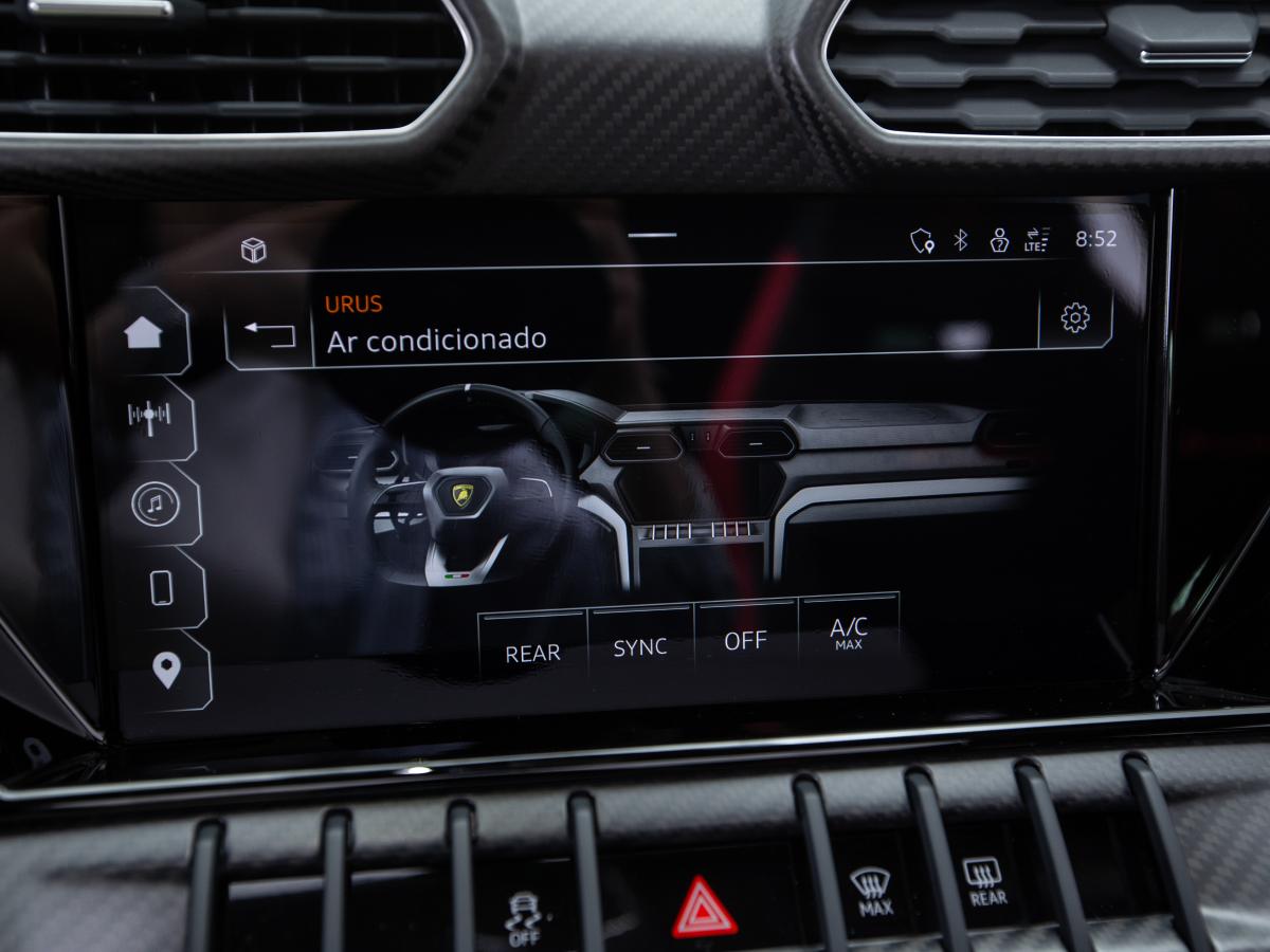 lamborghini-urus-2023-gasolina-3996cc