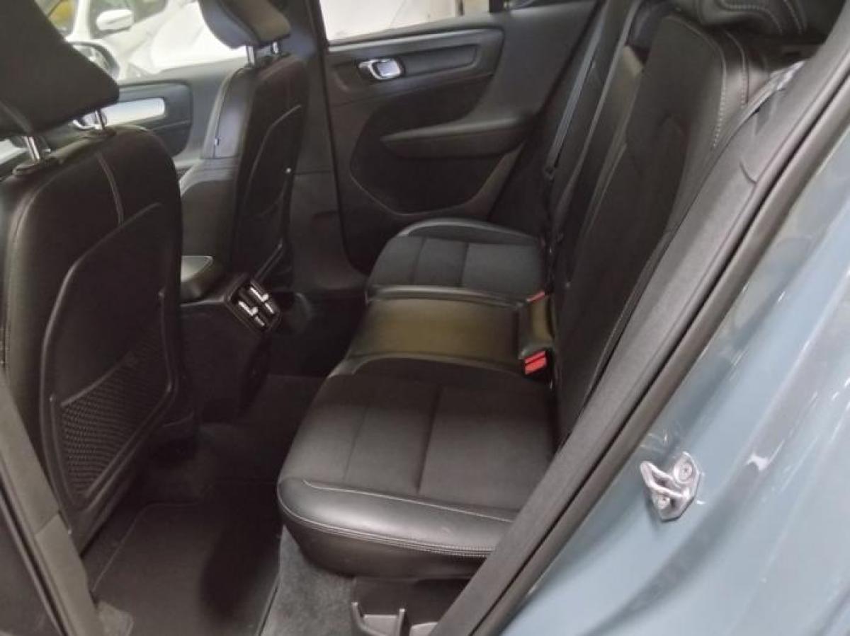 volvo-xc40-2019-diesel-1969cc