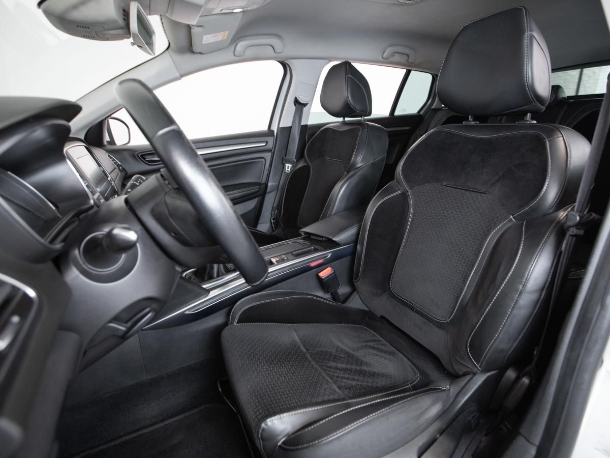 renault-megane-sport-tourer-2018-diesel-1461cc