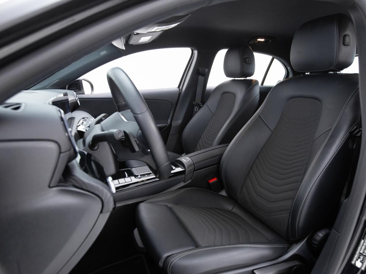 mercedes-benz-classe-a-2022-hibrido-a-gasolina-1332cc