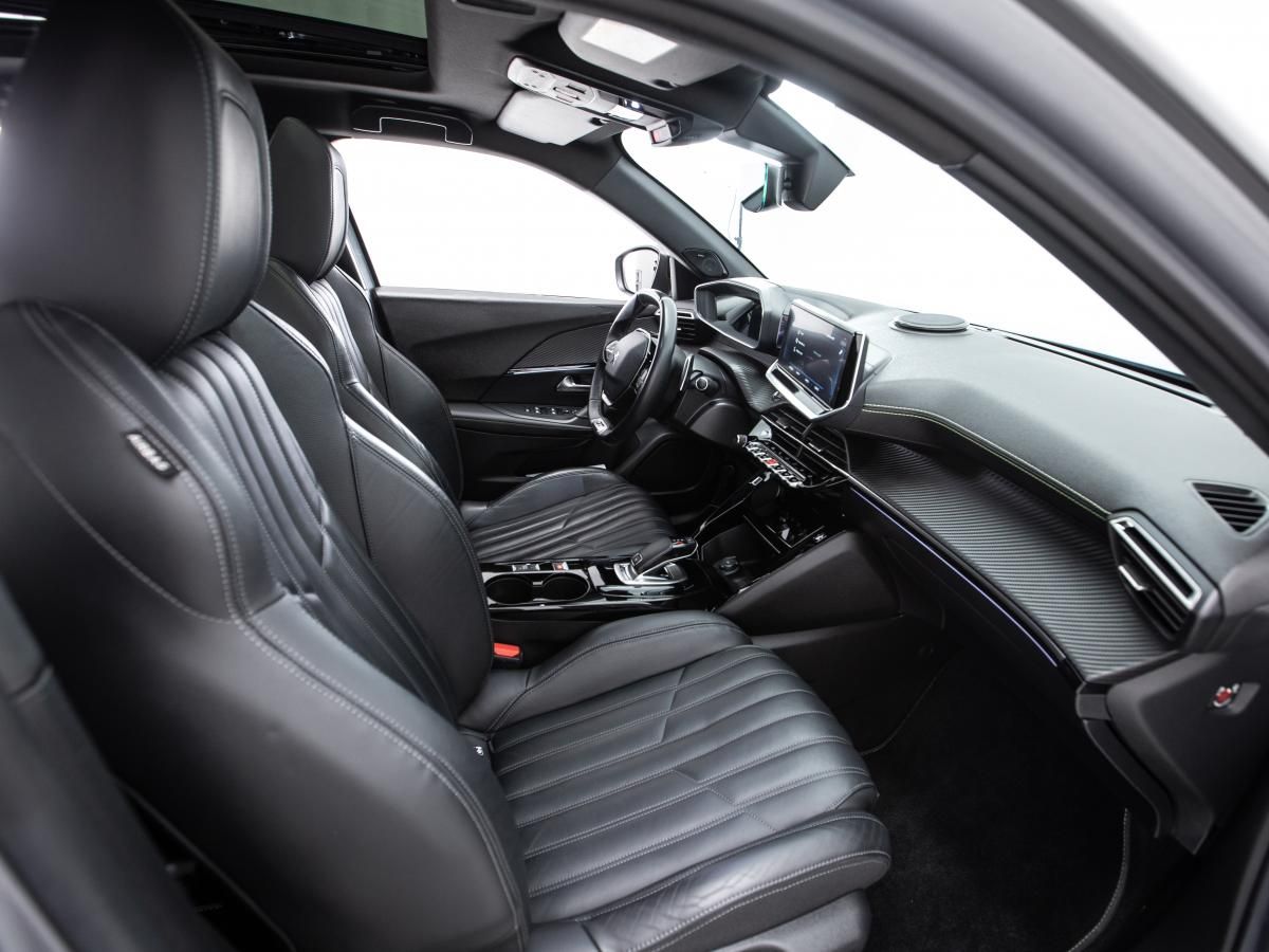 peugeot-2008-2021-diesel-1499cc