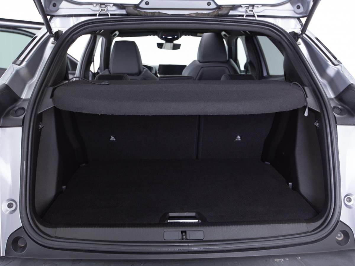 peugeot-2008-2021-diesel-1499cc