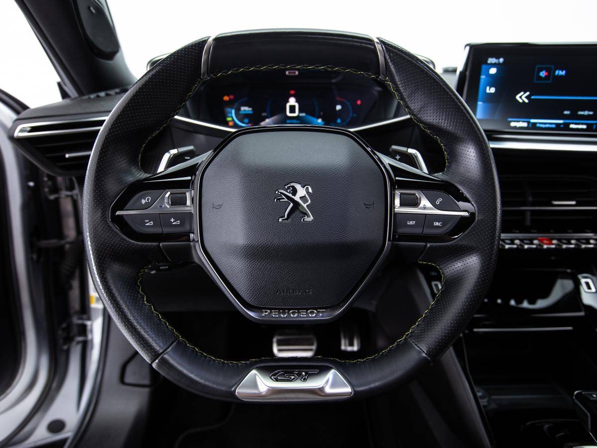peugeot-2008-2021-diesel-1499cc