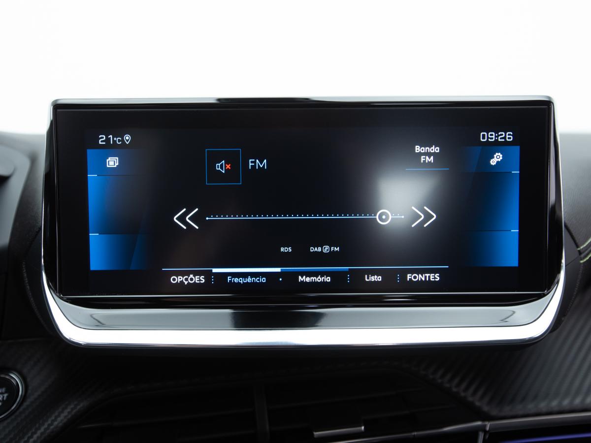 peugeot-2008-2021-diesel-1499cc