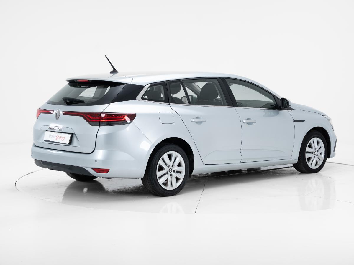 renault-megane-sport-tourer-2023-diesel-1461cc