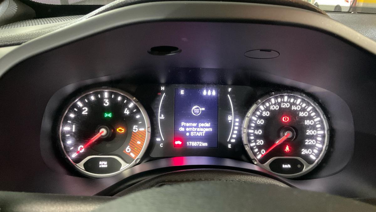 jeep-renegade-2022-diesel-1598cc