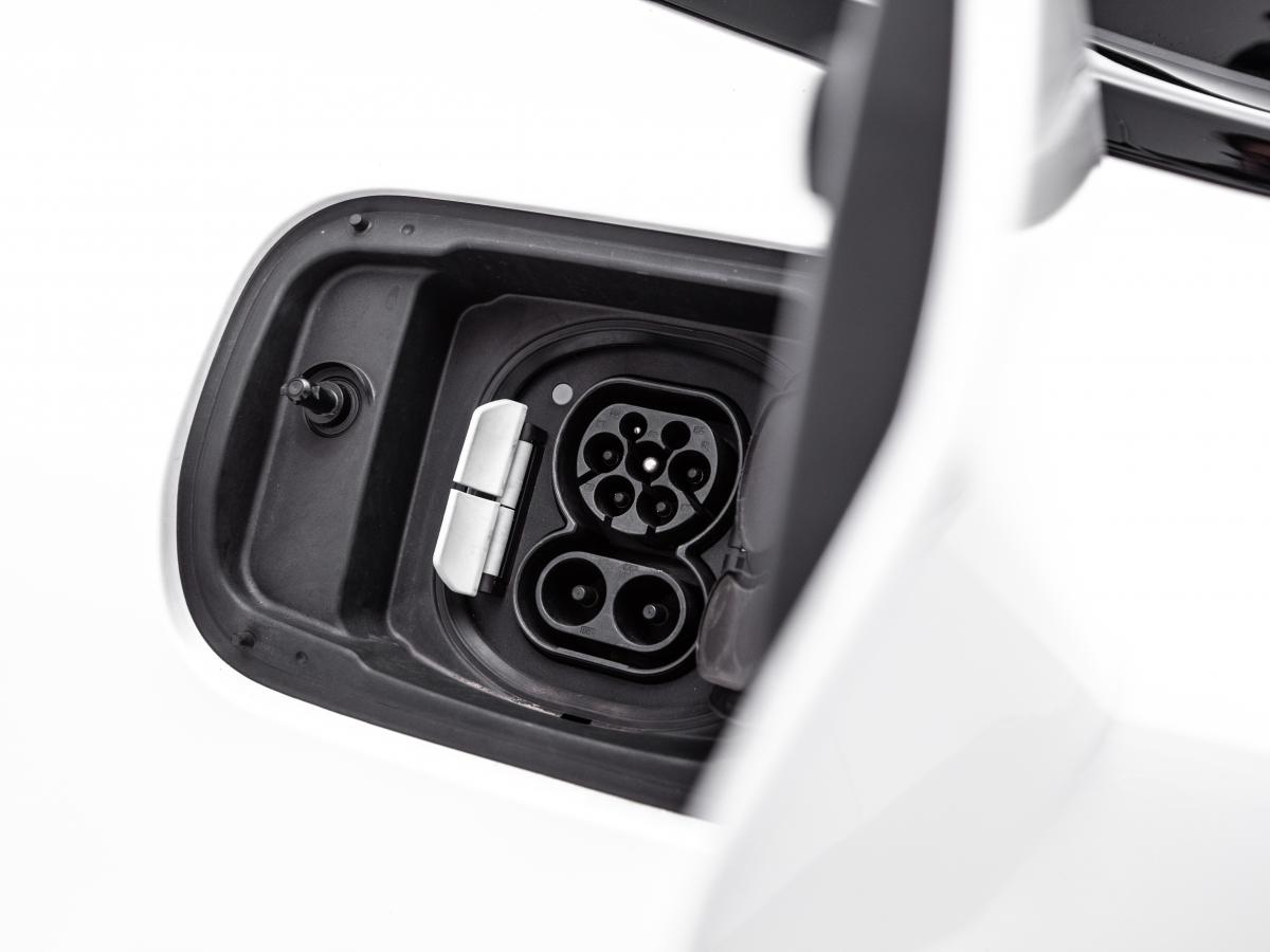 bmw-i8-2023-eletrico-0cc