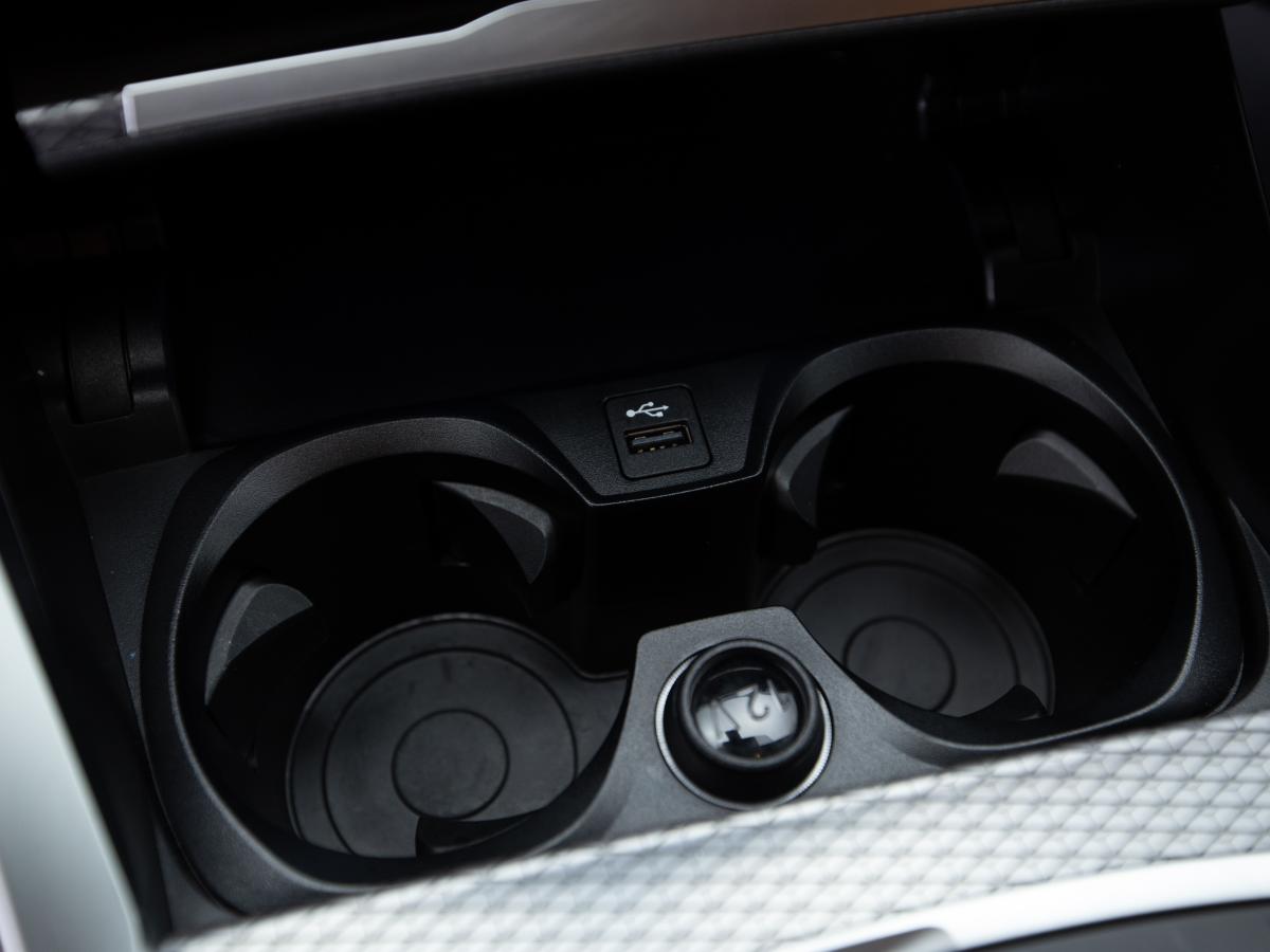 bmw-i8-2023-eletrico-0cc