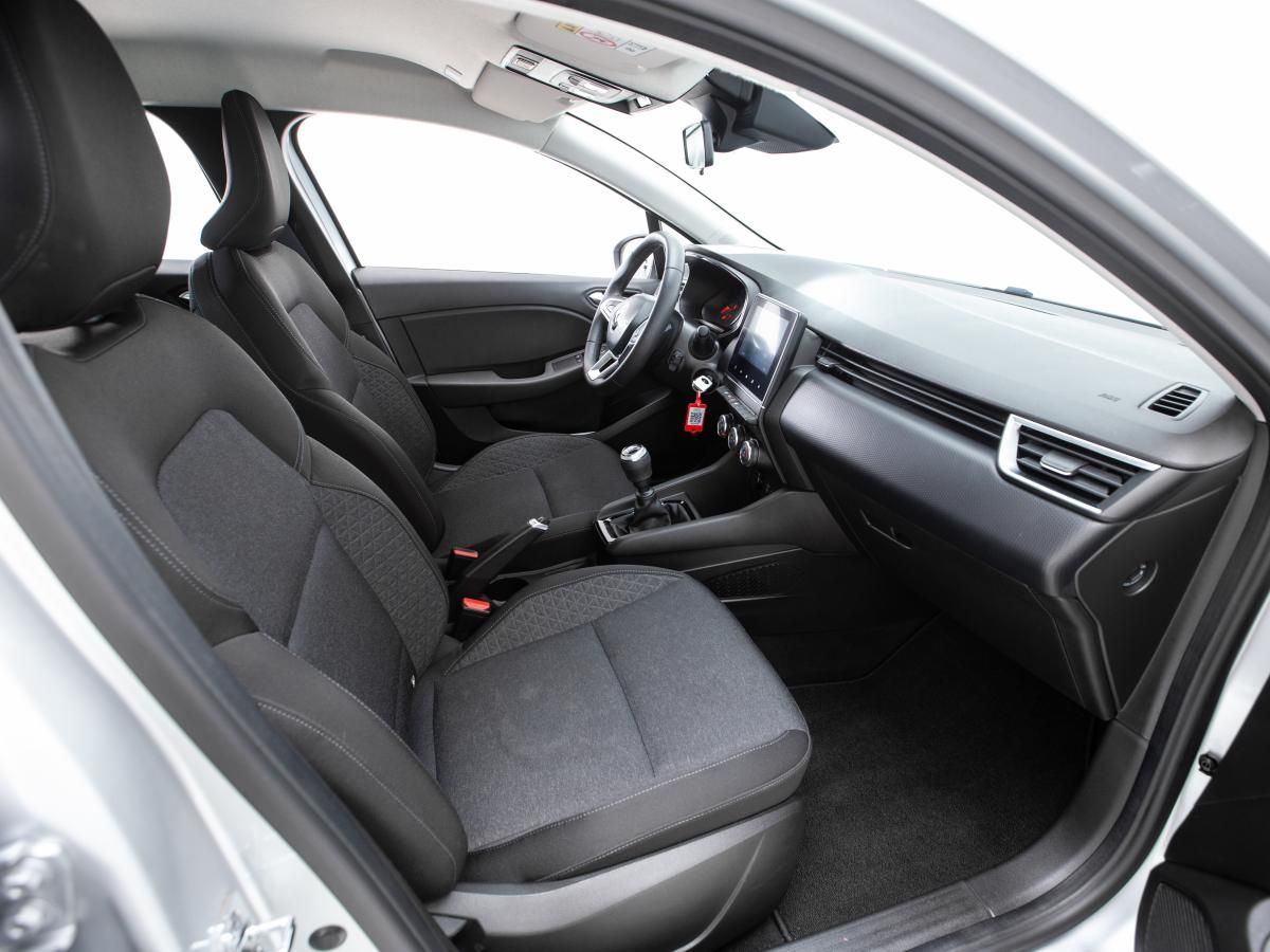 renault-clio-2023-diesel-1461cc
