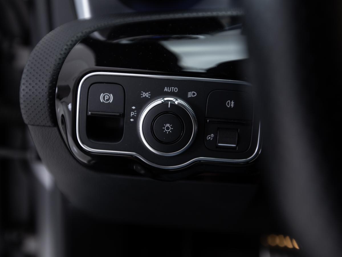 mercedes-benz-cla-2021-hibrido-a-gasolina-1332cc