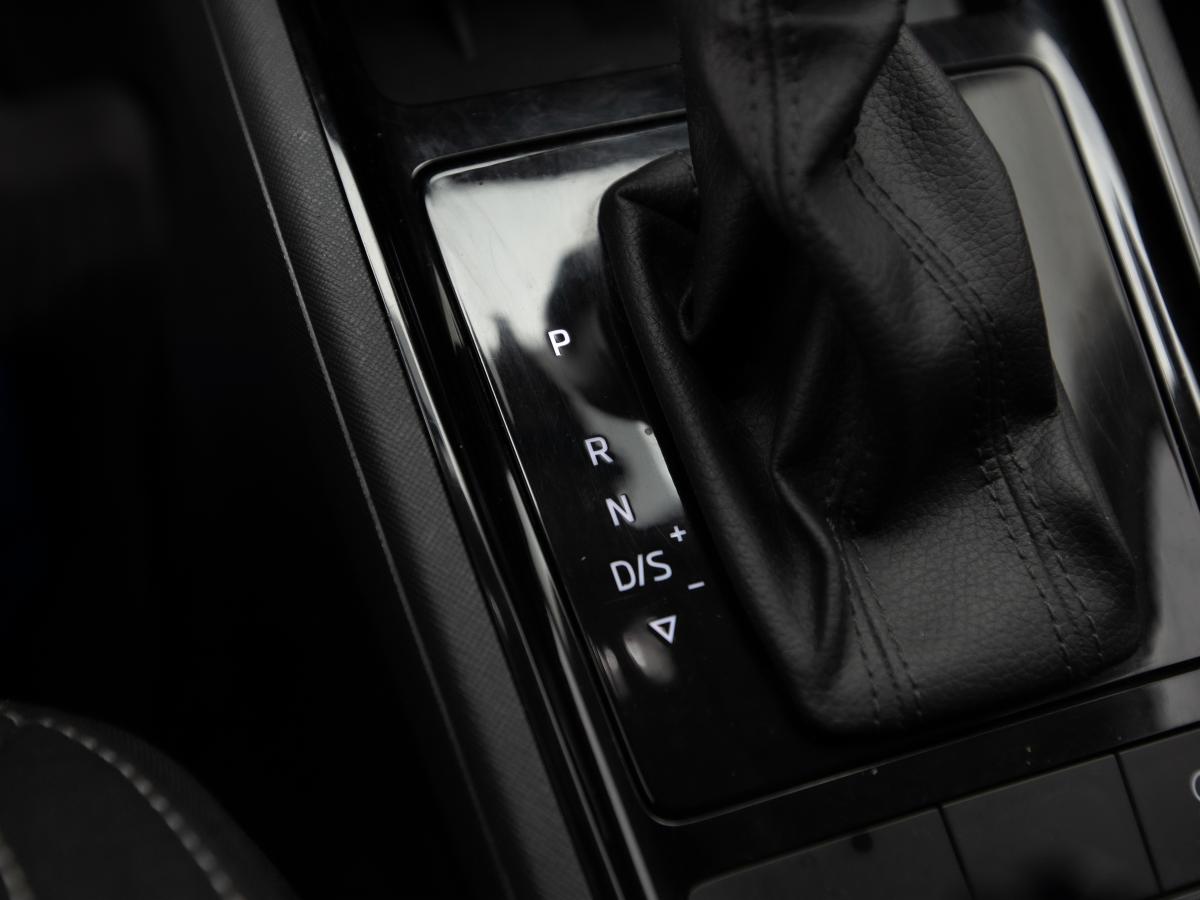 skoda-scala-2020-gasolina-999cc