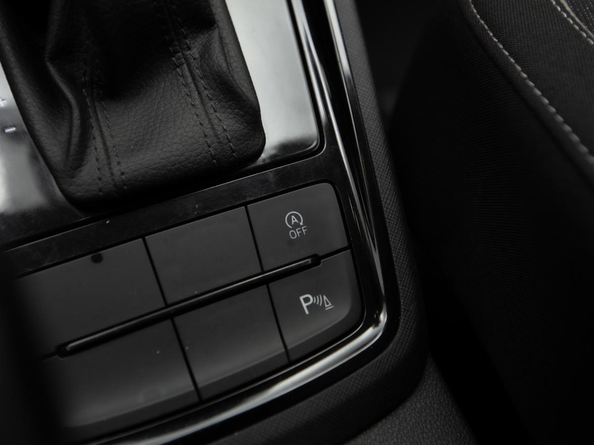 skoda-scala-2020-gasolina-999cc