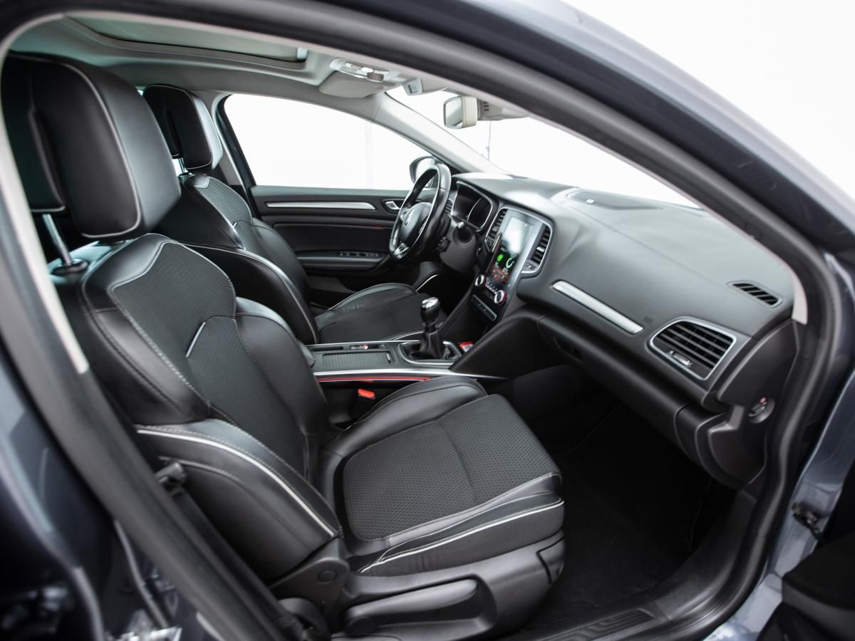 renault-megane-2018-diesel-1598cc