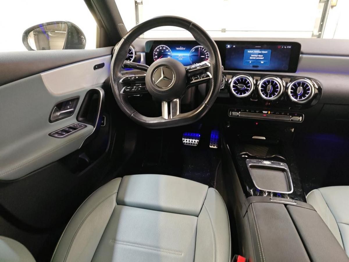 mercedes-benz-classe-a-2023-hibrido-a-gasolina-1332cc