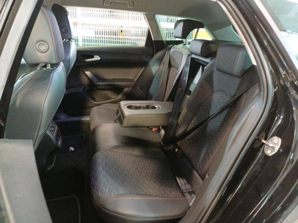 seat-leon-st-2021-hibrido-a-gasolina-1395cc