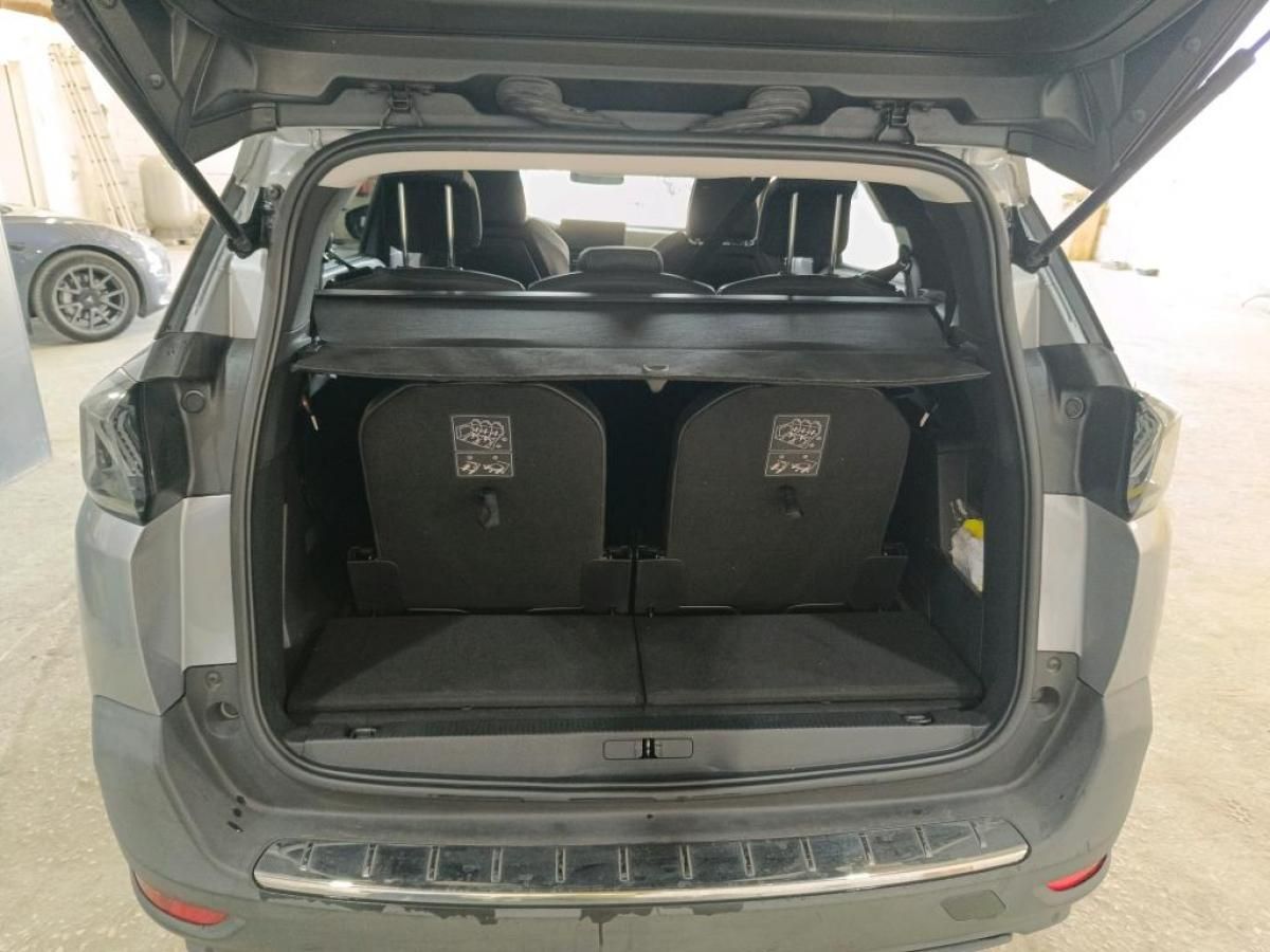peugeot-5008-2021-diesel-1499cc