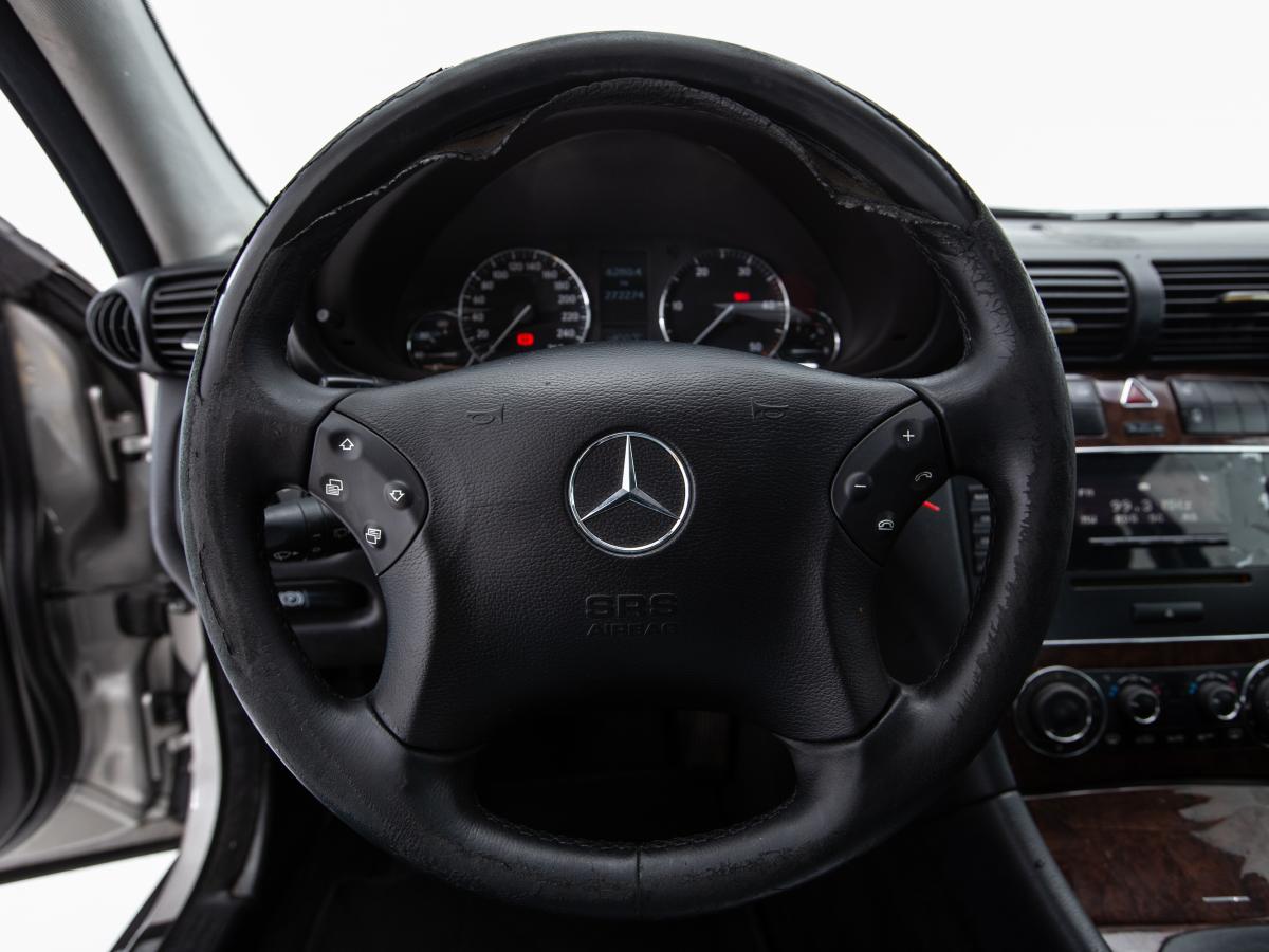 mercedes-benz-classe-c-2005-diesel-2148cc