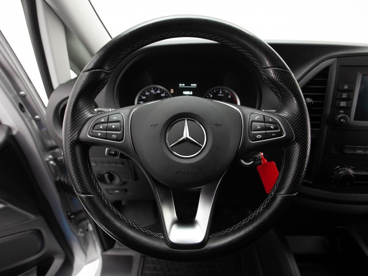 mercedes-benz-vito-2022-diesel-1950cc