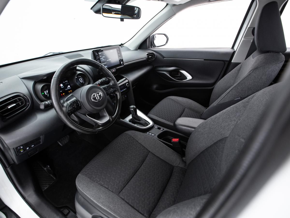 toyota-yaris-cross-2023-hibrido-a-gasolina-1490cc