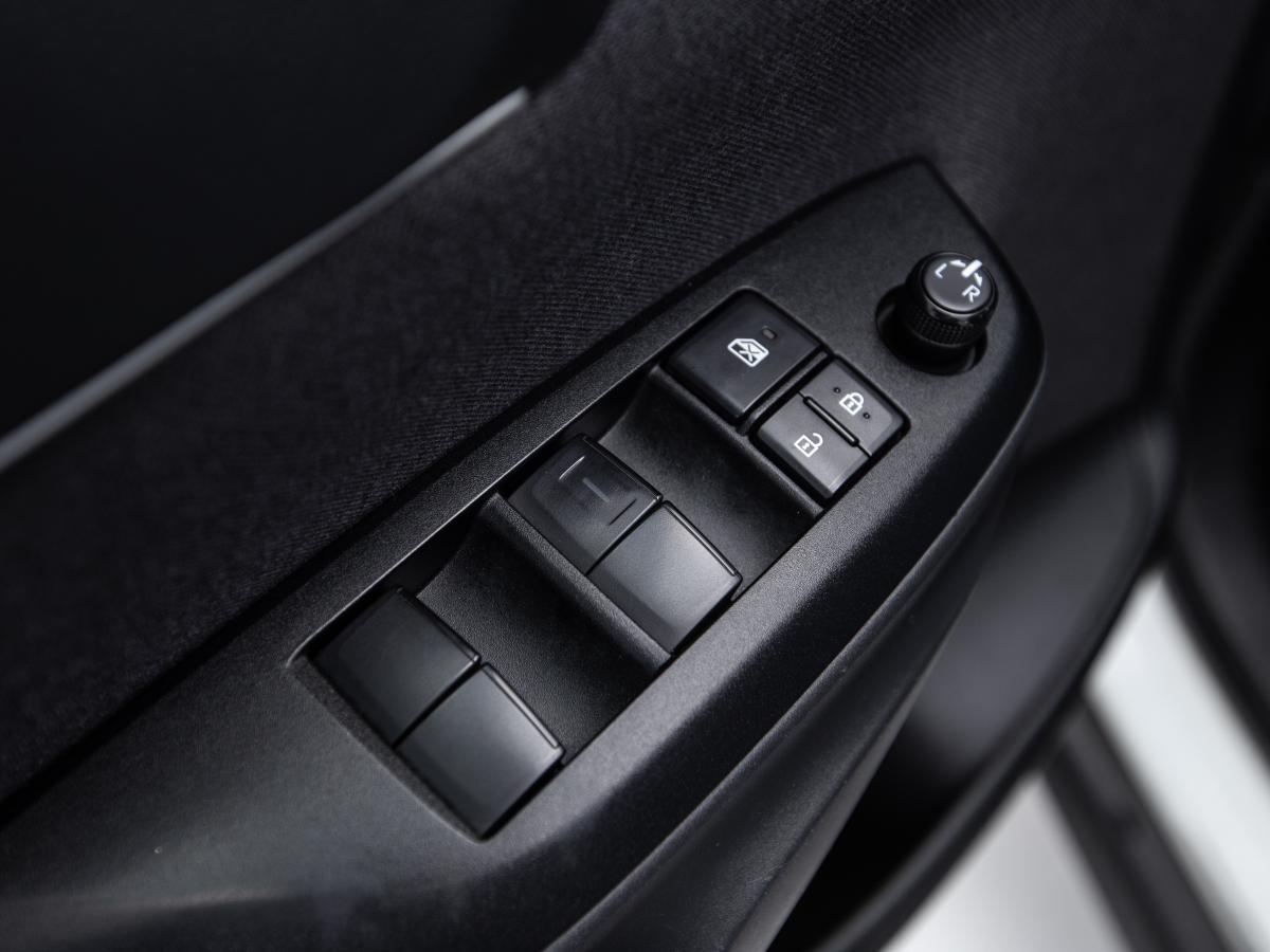 toyota-yaris-cross-2023-hibrido-a-gasolina-1490cc