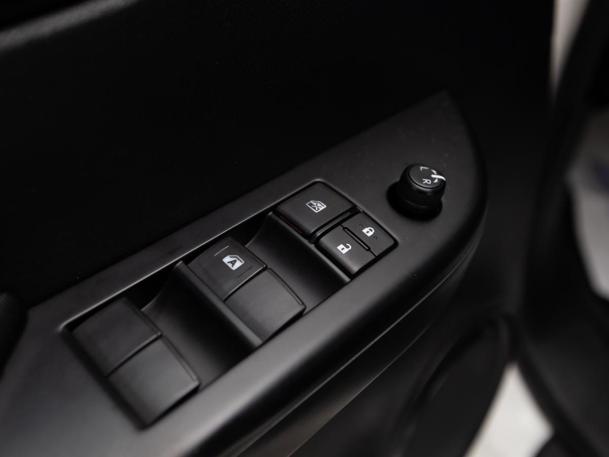 toyota-hilux-2020-diesel-2393cc