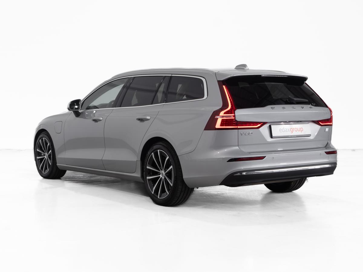volvo-v60-2023-hibrido-a-gasolina-1969cc