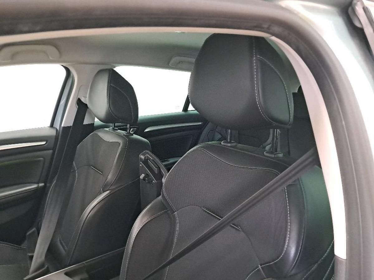 renault-megane-sport-tourer-2021-diesel-1461cc