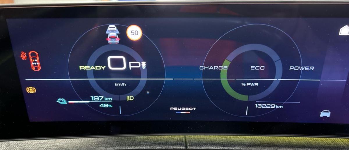 peugeot-e-3008-2024-eletrico-0cc