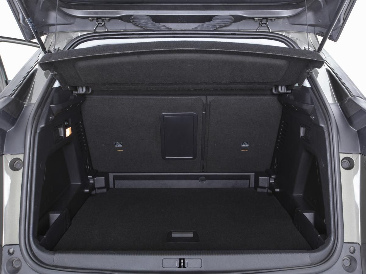 peugeot-3008-2019-diesel-1499cc