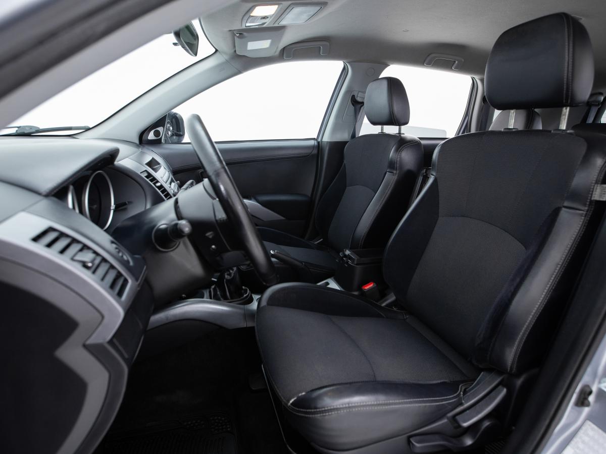 mitsubishi-outlander-2012-diesel-2268cc