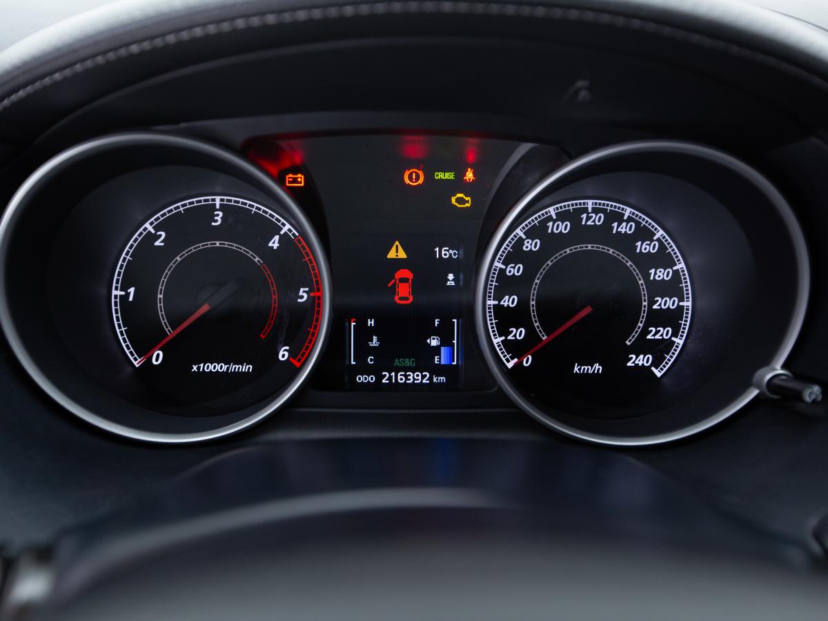 mitsubishi-outlander-2012-diesel-2268cc