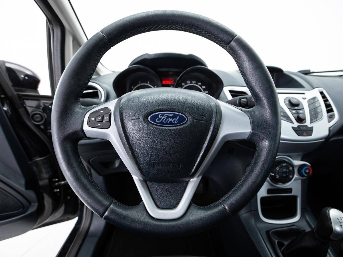 ford-fiesta-2012-gasolina-1242cc