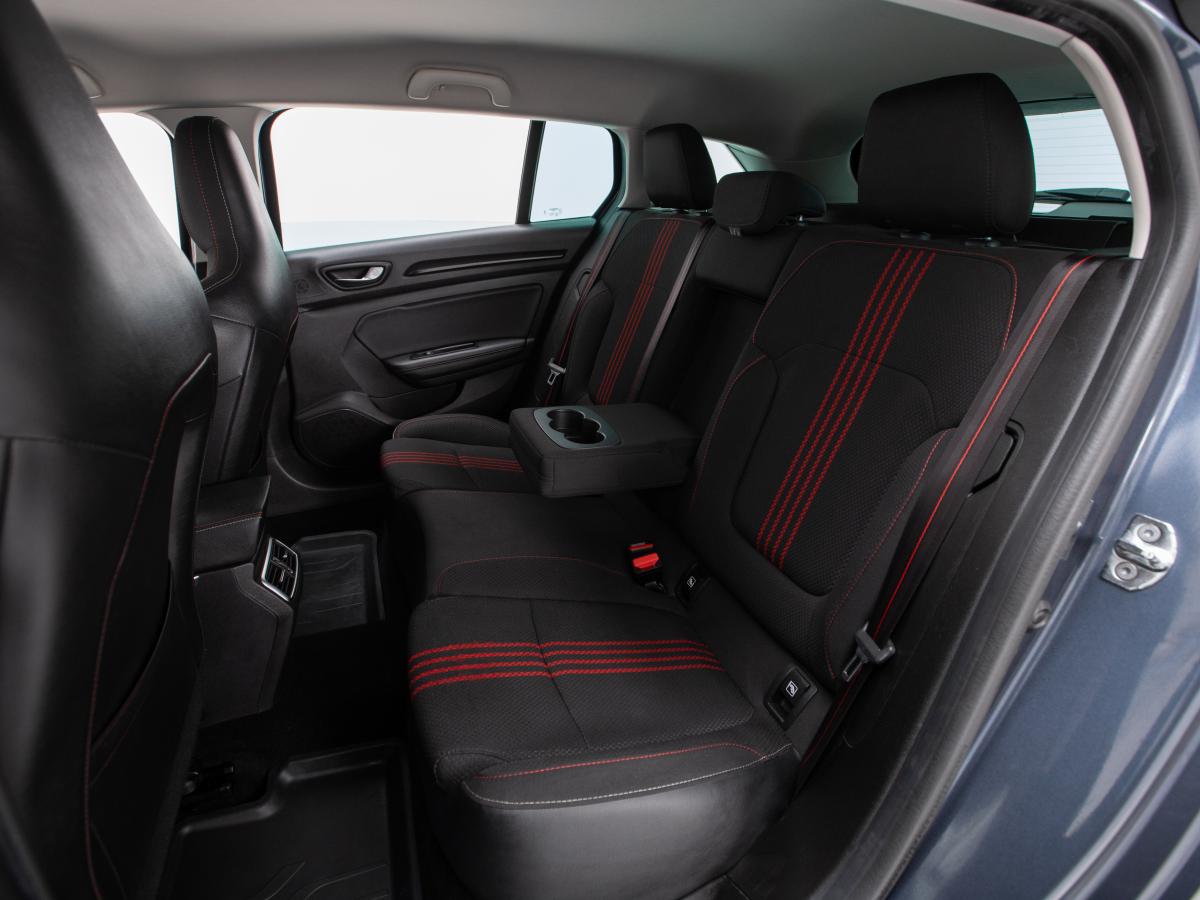 renault-megane-sport-tourer-2022-diesel-1461cc