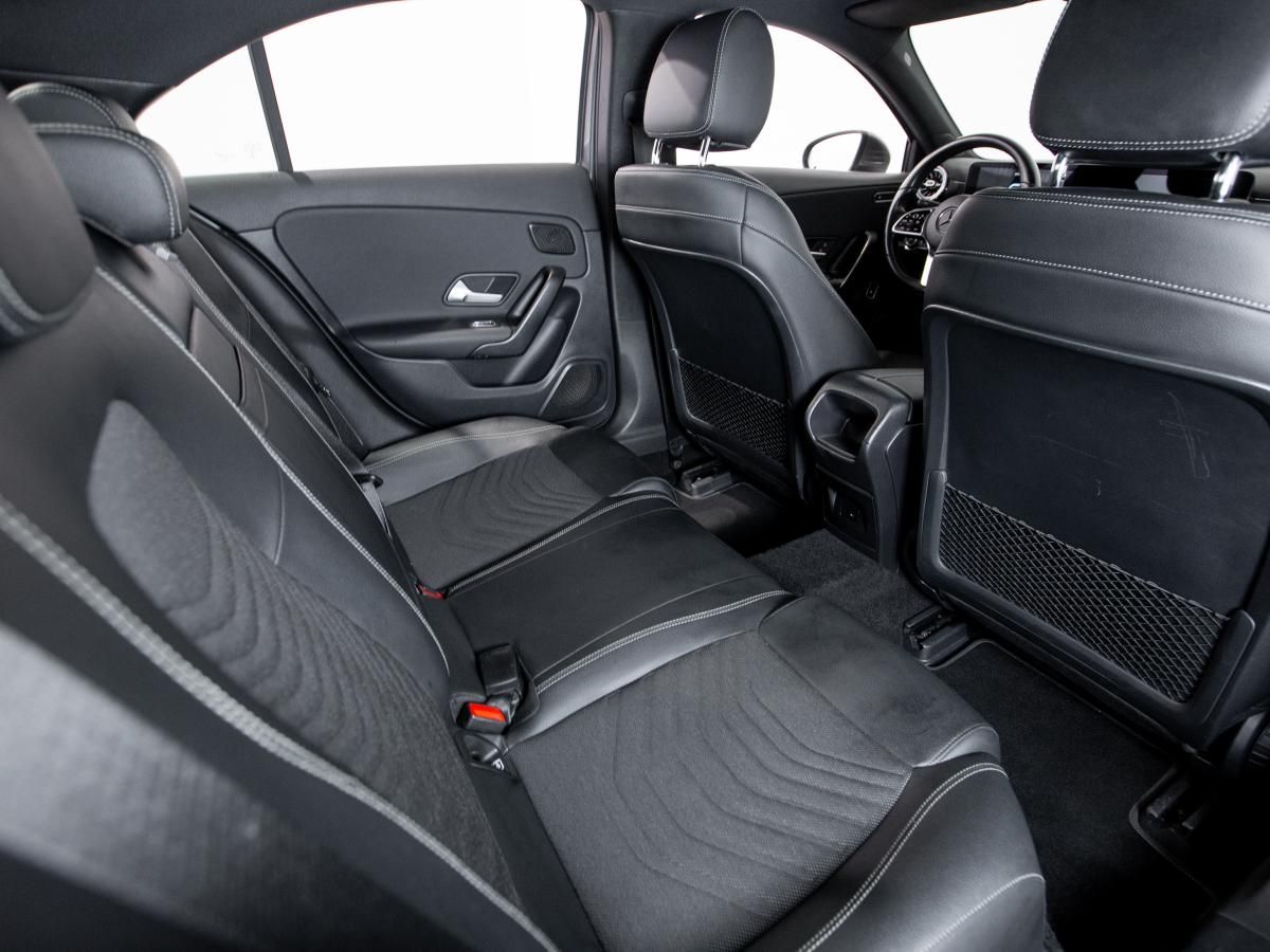 mercedes-benz-classe-a-2021-hibrido-a-gasolina-1332cc
