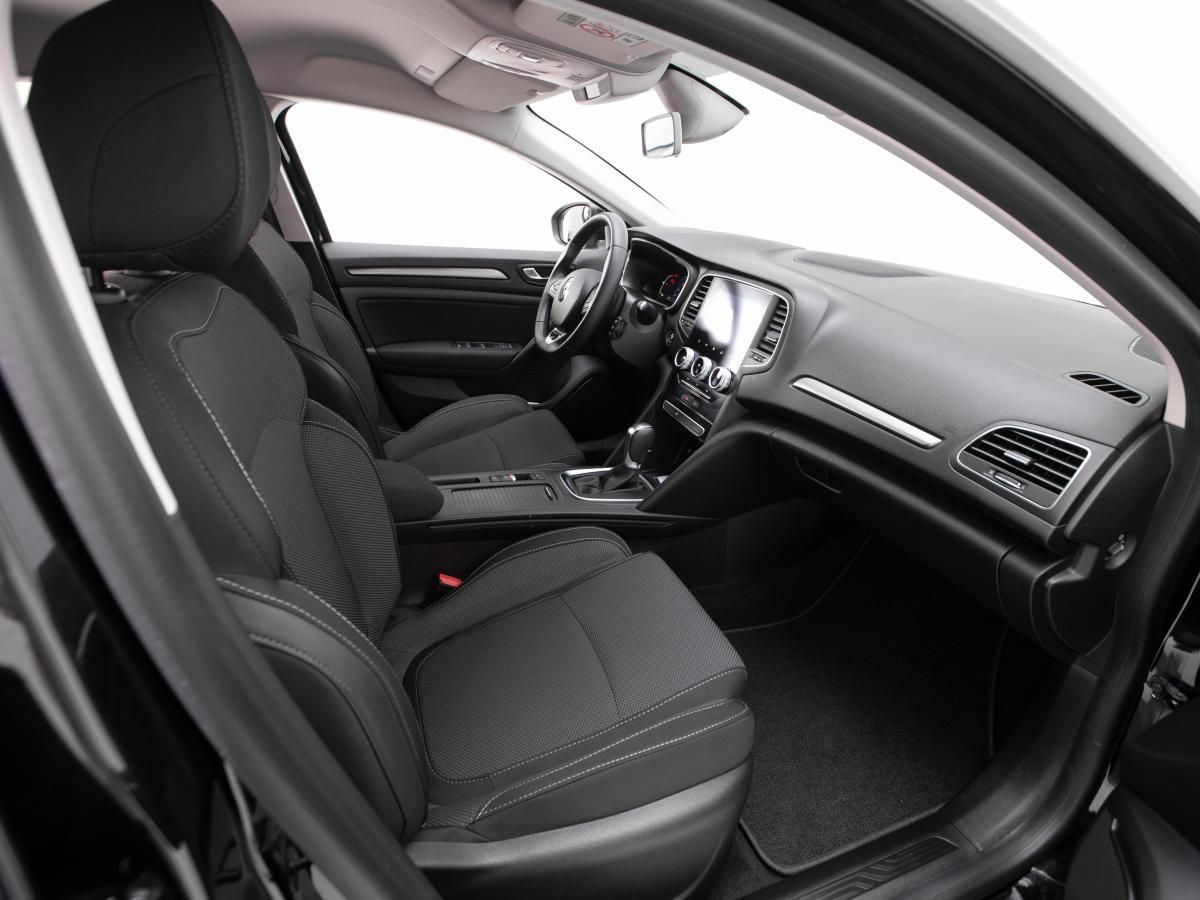 renault-megane-sport-tourer-2024-diesel-1461cc