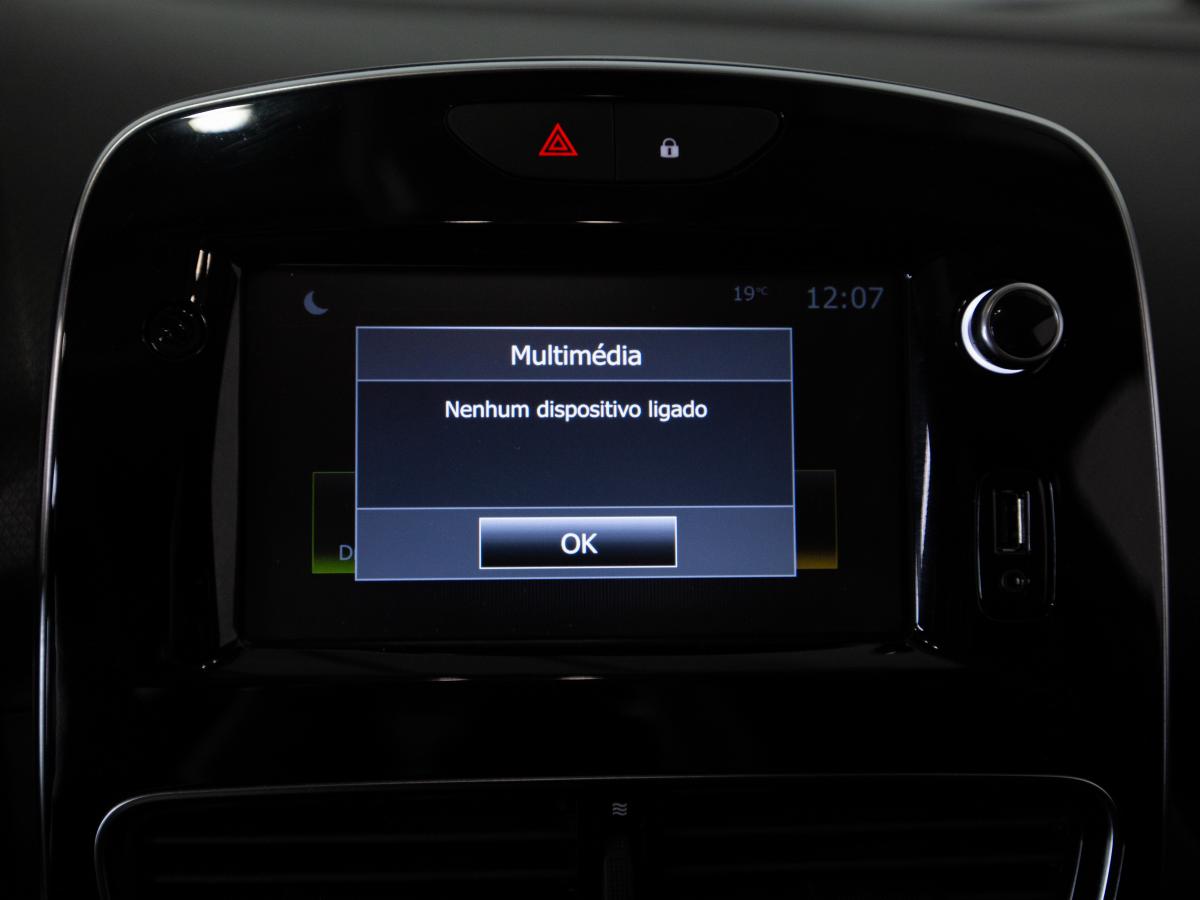 renault-clio-sport-tourer-2019-diesel-1461cc
