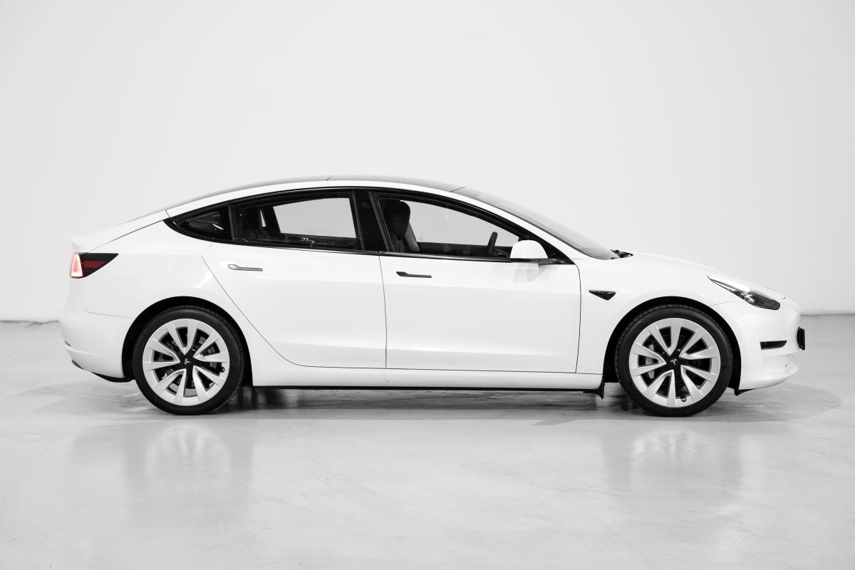 tesla-model-3-2023-eletrico-0cc